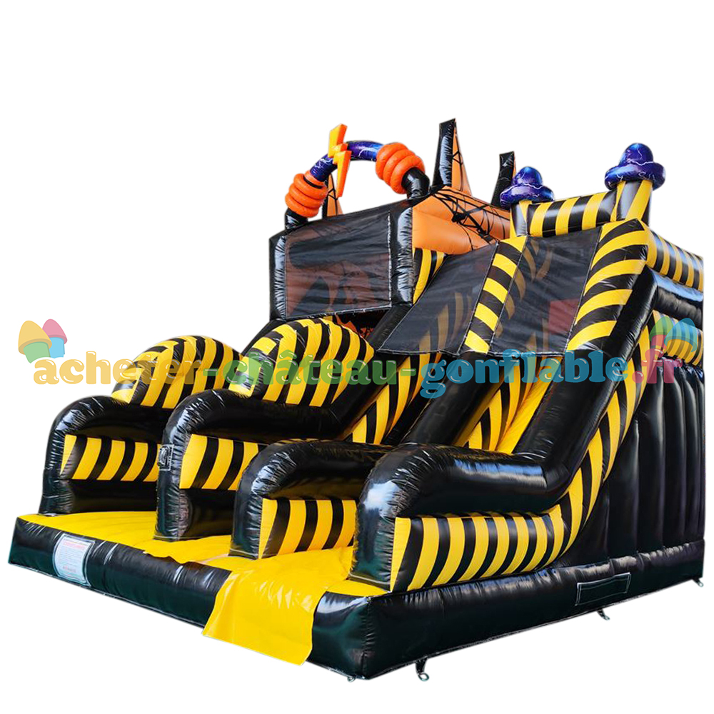 Château Gonflable Parc d’Action avec Toboggan